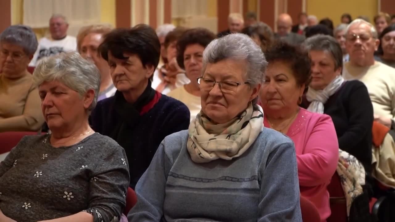 Május 15-től lehet benyújtani a támogatási kérelmeket a 65 év feletti nyugdíjasoknak